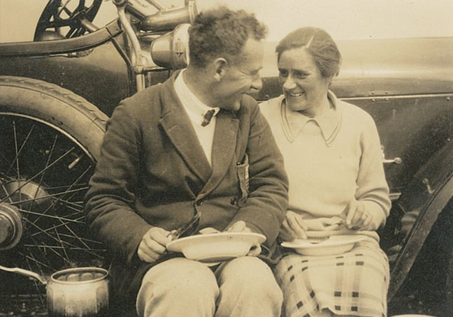 Francis and Isobel at Alness, 1928