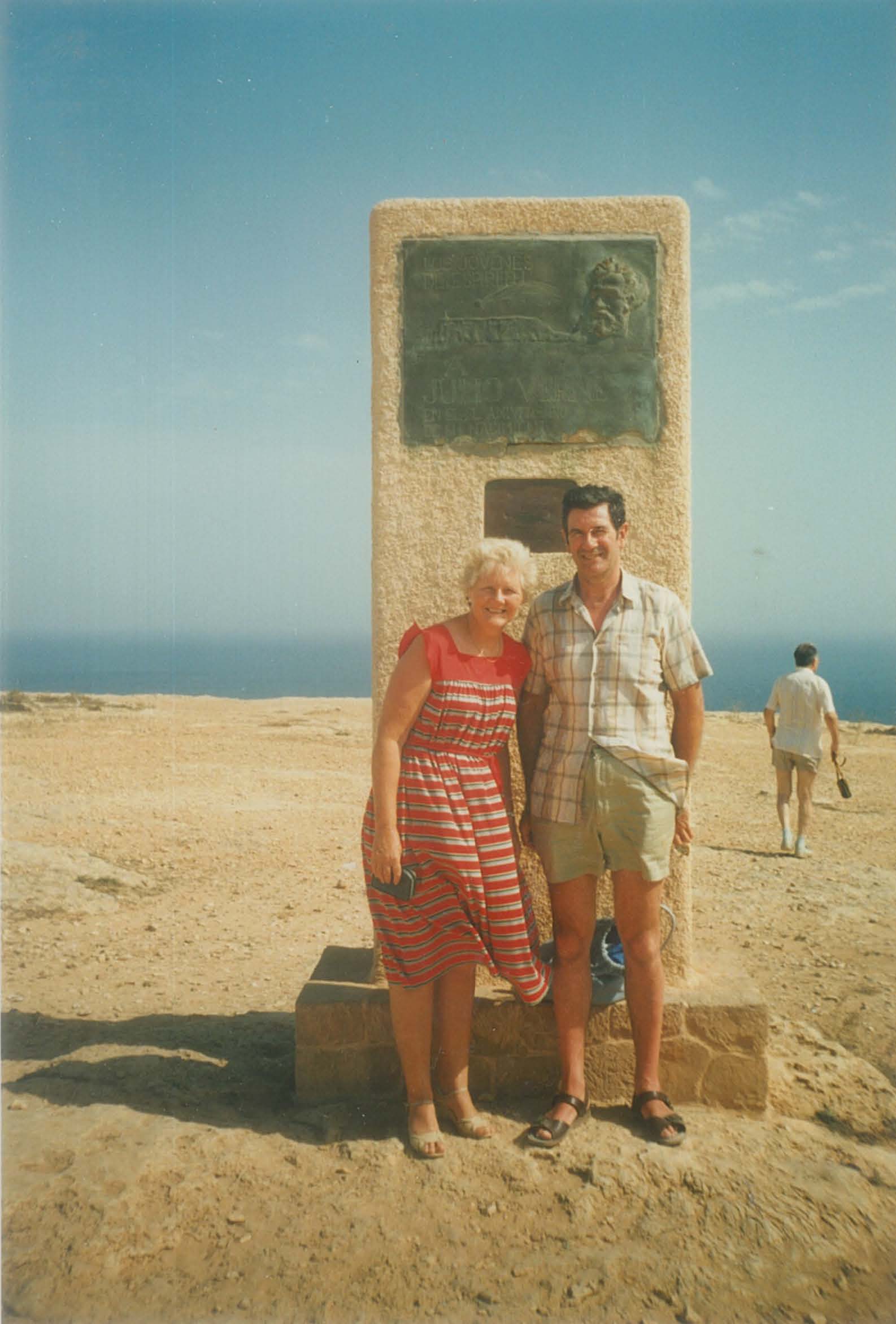 Joyce and Ian at monument